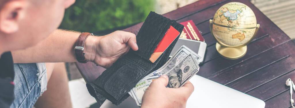 5 Crucial Mistakes Businesses Are Making This Holiday Season Cheddar Capital - 5 Crucial Mistakes Businesses Are Making This Holiday Season - - Best Business Loan Provider
